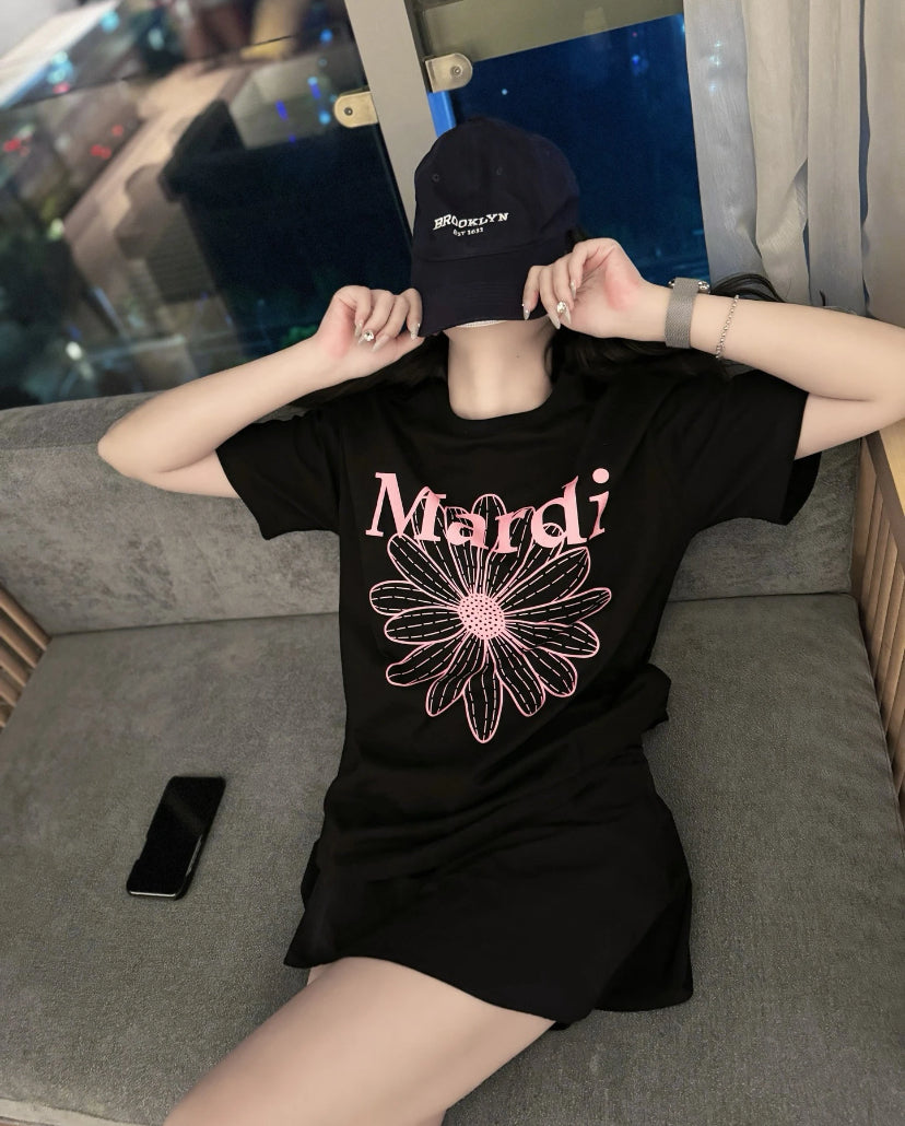 韩国 Mardi 小雏菊短袖T恤 胸围108cm