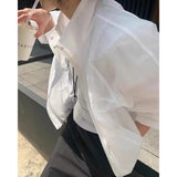 韩国女装 下摆可抽绳轻薄防晒夹克立领拉链外套  (限时7折 加入购物车自动减价)