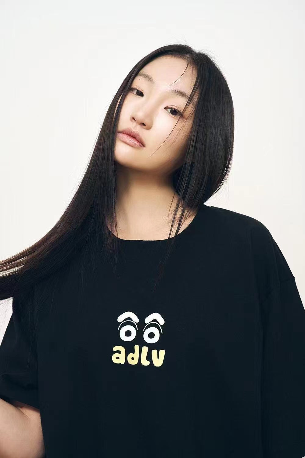 韩国潮牌 ADLV 印花蜡笔小新 短袖 （黑色）