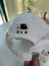 Korean white small label NY hat