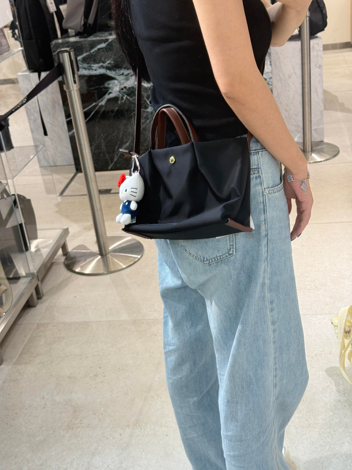 日本 anello 饺子包 小号 黑色+棕色手柄