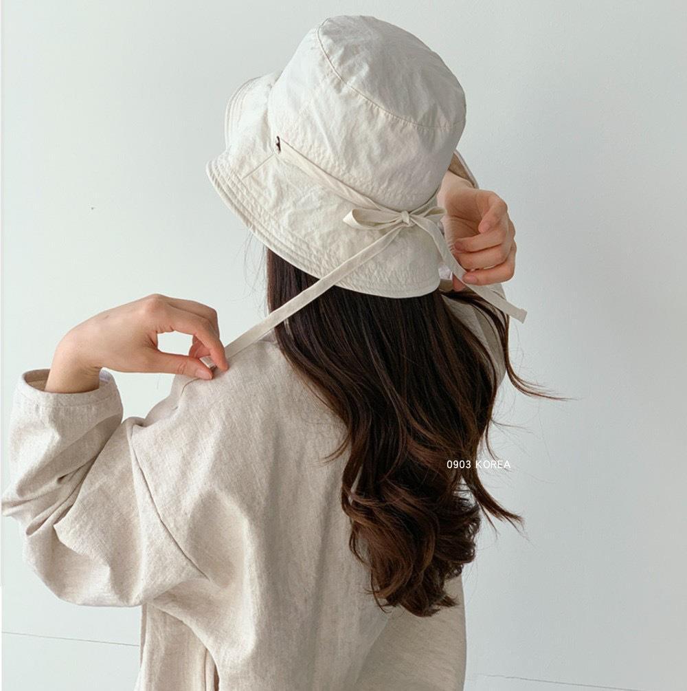 韩国女装 夏日可折叠防风绳大帽檐遮阳防晒渔夫帽盆帽 米白色