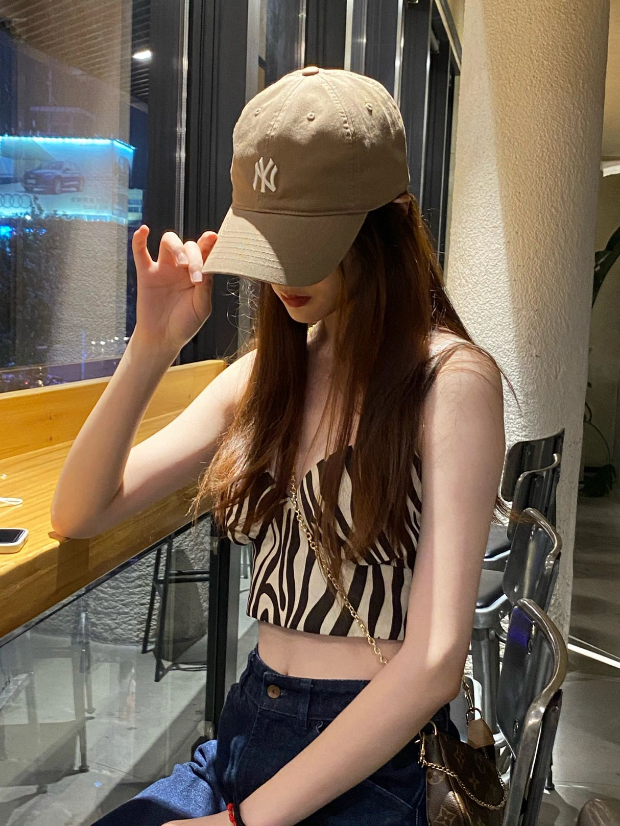 韩国 卡其色小标帽子NY