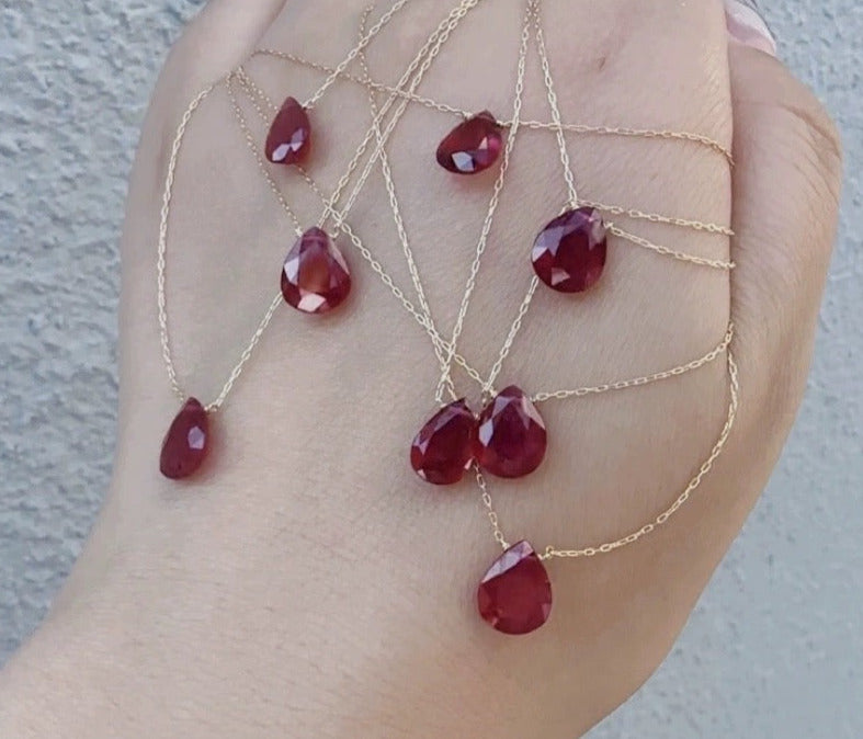 Japan KAORU 18K gold ruby ​​drop necklace
