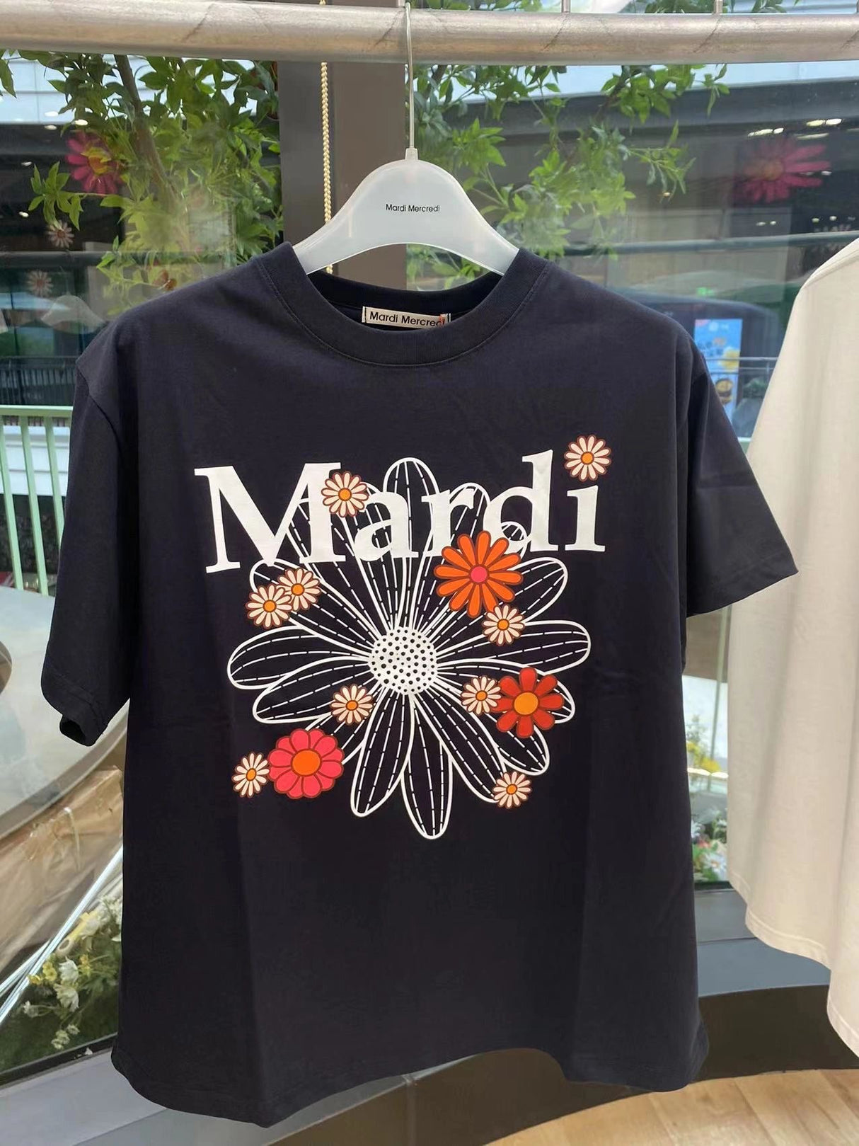 韩国 mardimercredi 花朵短袖T恤 均码胸围108cm